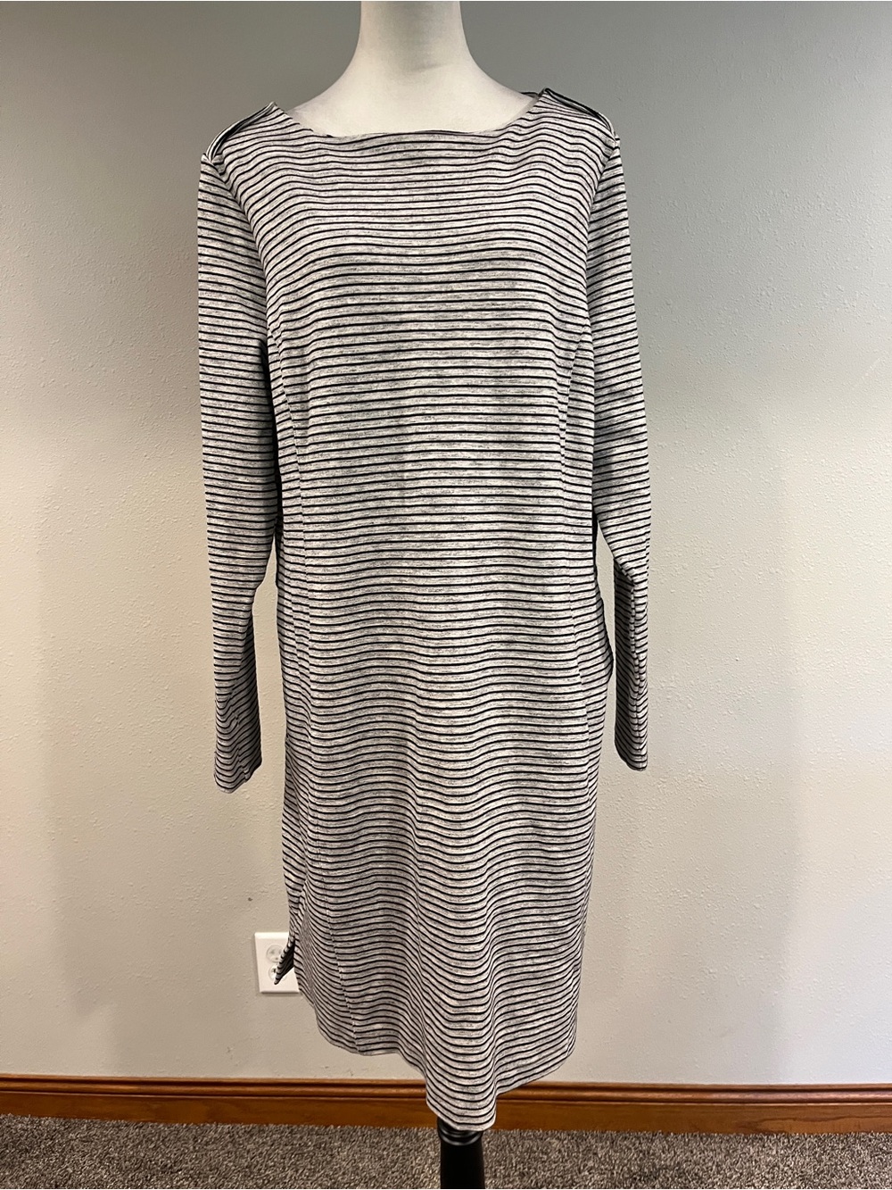 Duluth Striped Long Sleeve warm Shift Dress size extra large